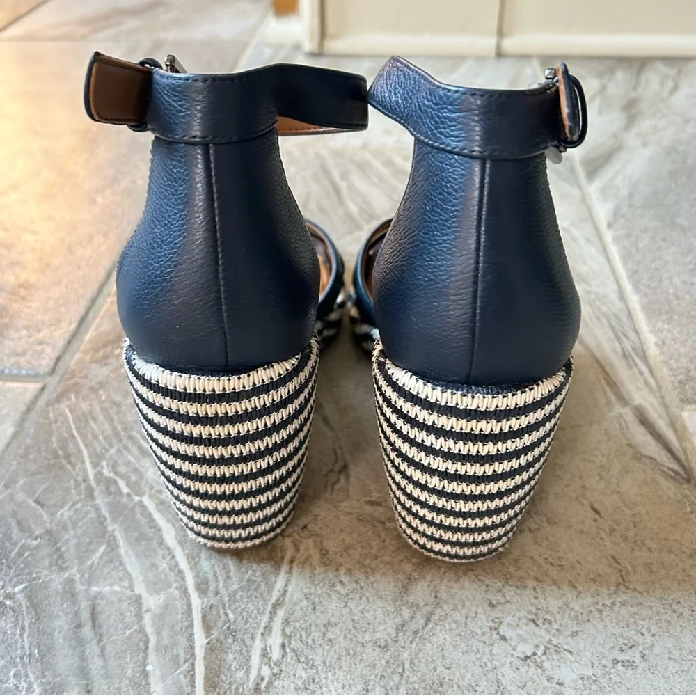 Vionic Marina Navy Stripe Leather Wedge Sandals, Size 9.5 EUC